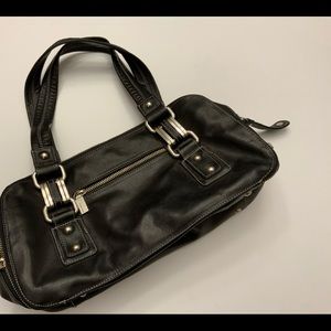 Perlina baguette/barrel Leather purse